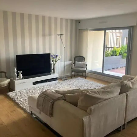 Double Terrasse 80m2 Apartment